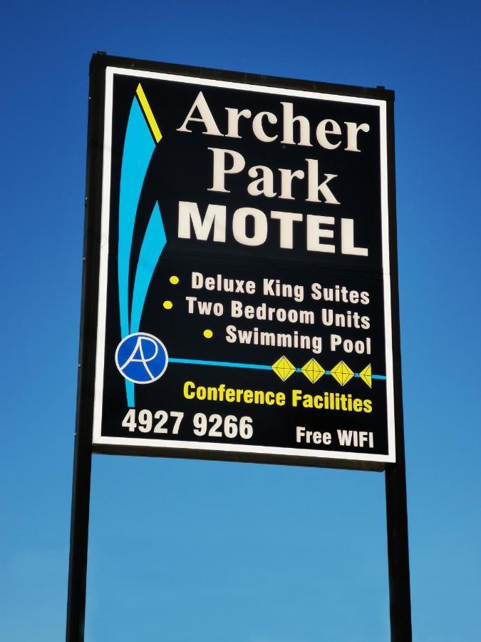 Archer Park Motel Rockhampton Eksteriør billede